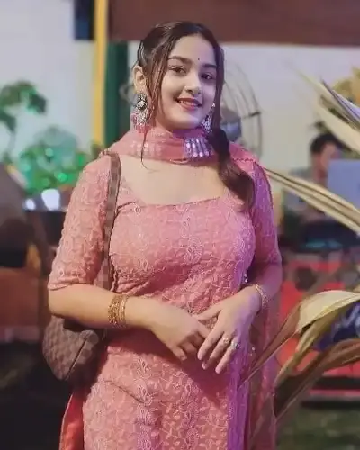 Call Girls Kanpur Cash On Delivery